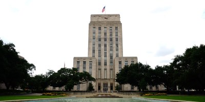 Picture fo City Hall taken by Richard Cook